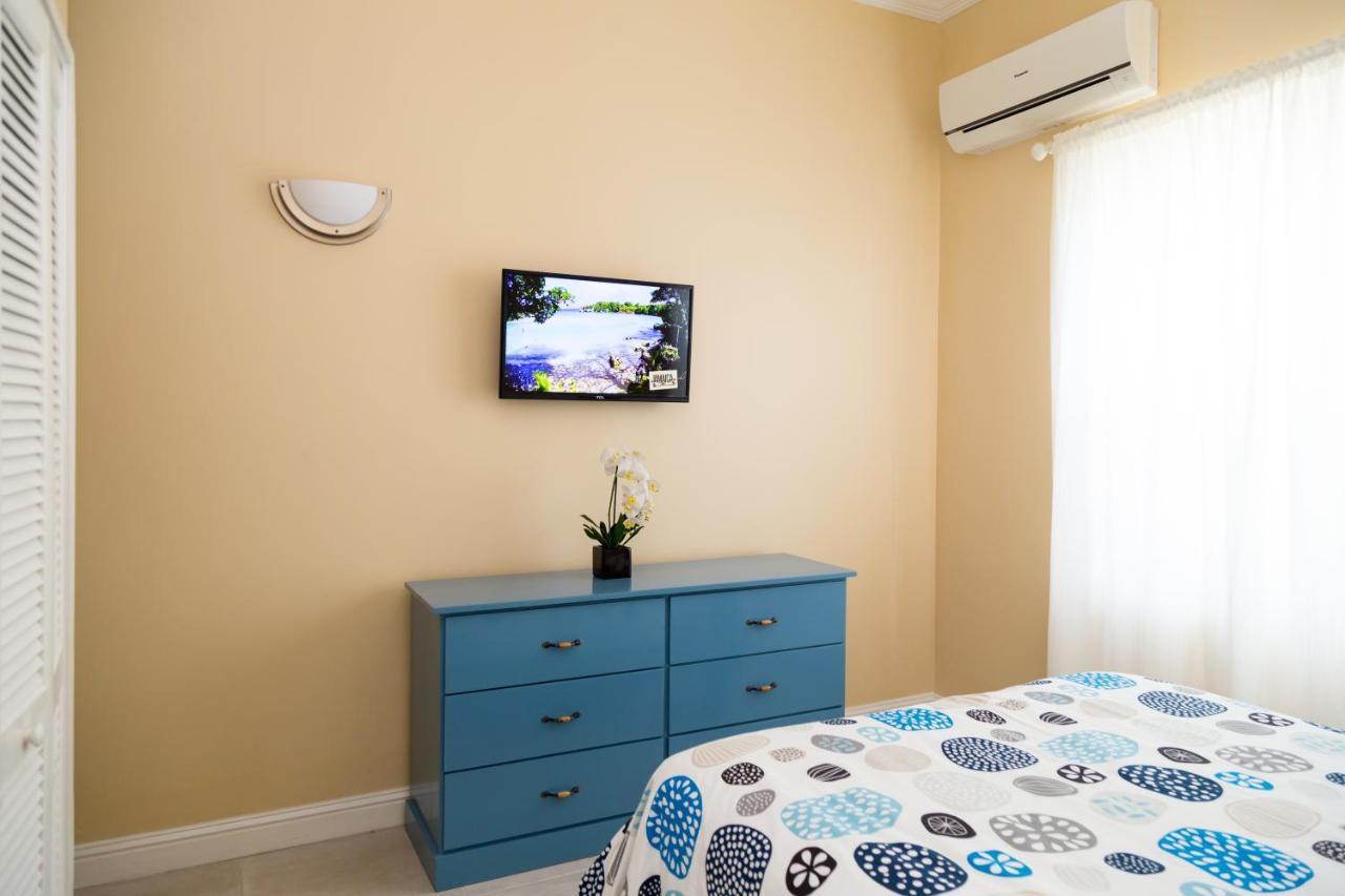 Choose To Be Happy At The Westbury - Two Bedroom Apartment Kingston Buitenkant foto